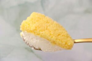 ファミリーマート45%増量中「天使のチーズケーキ」