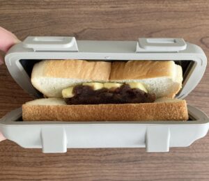 3coins電子レンジ用ハーフホットサンドメーカー/KITINTO