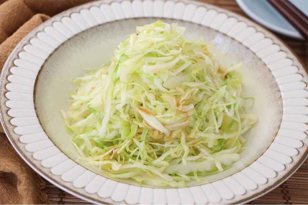 栗原はるみさん「キャベツのバター炒め」