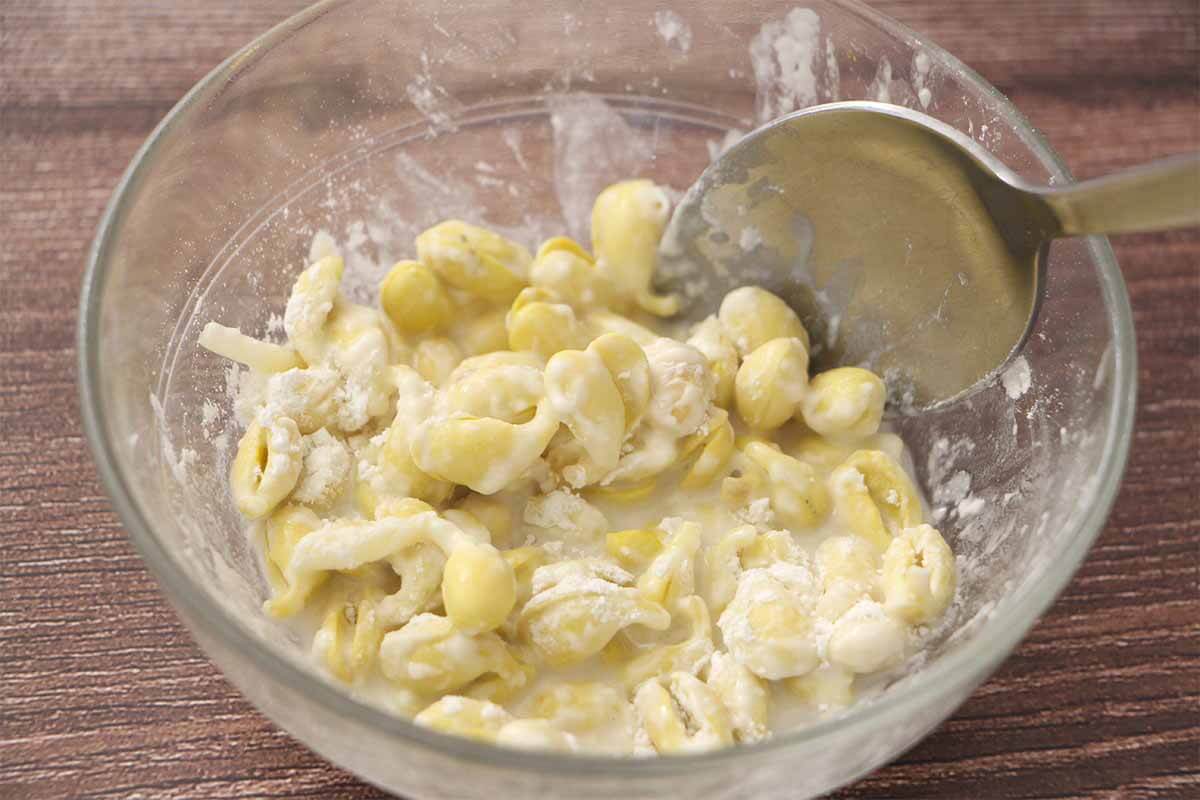 栗原はるみさん「豆もやしの黒酢あんかけ焼きそば」