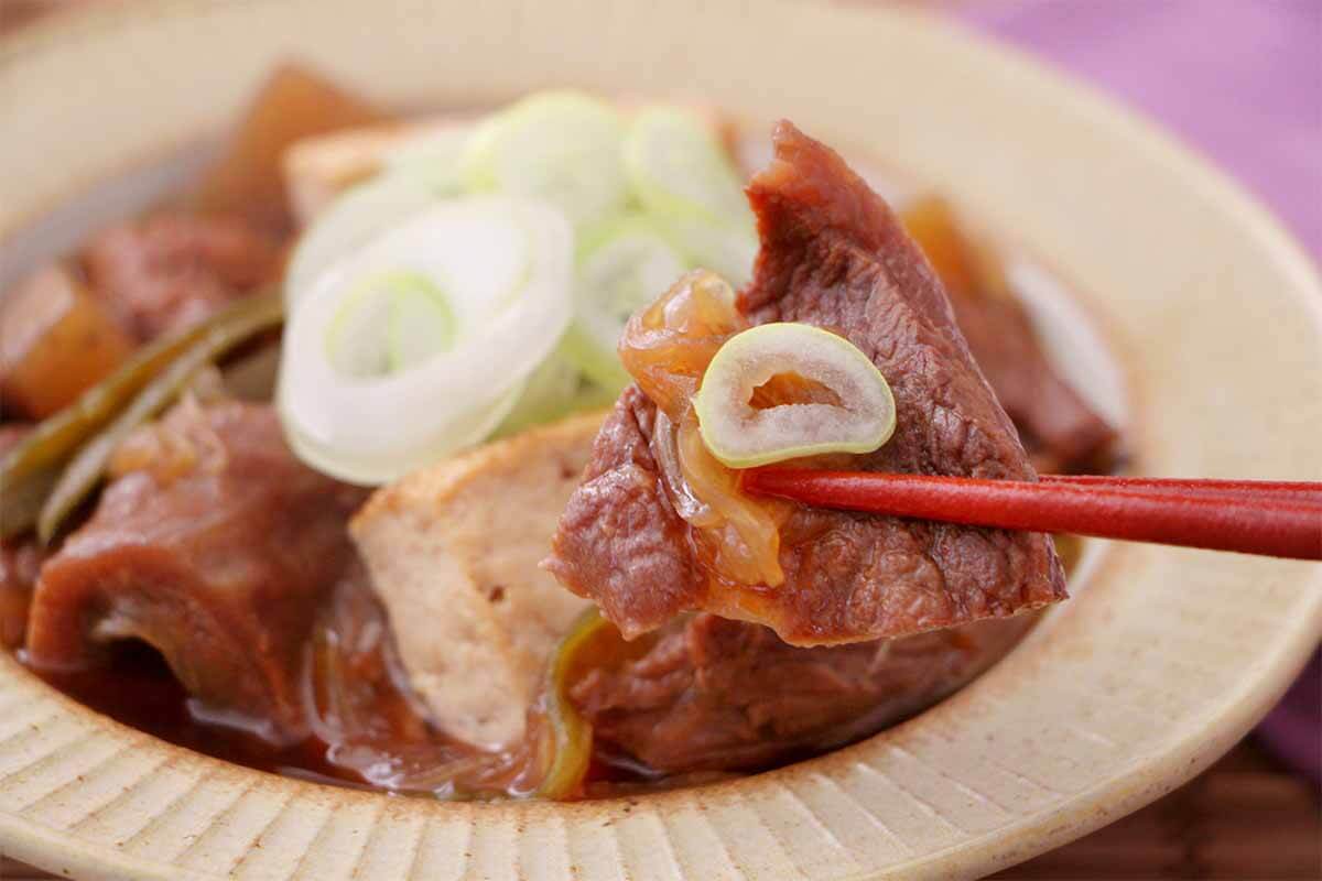 笠原将弘さん「牛すじ煮」