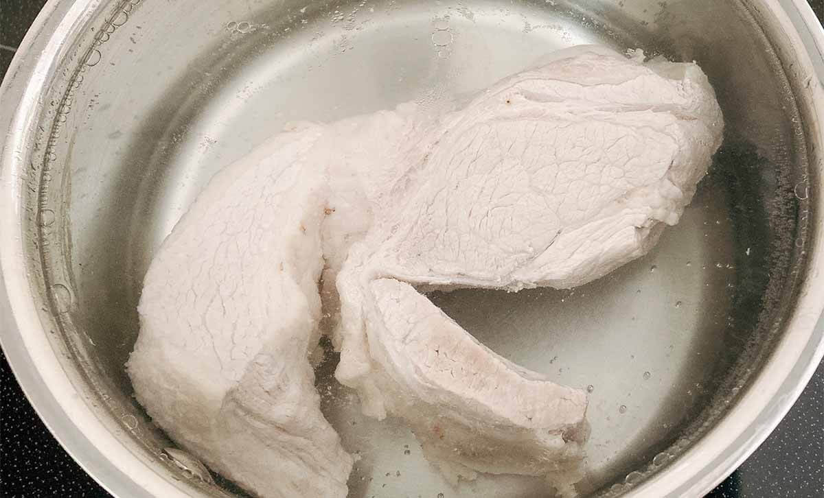 栗原はるみさん「大根と豚肉のべっこう煮」