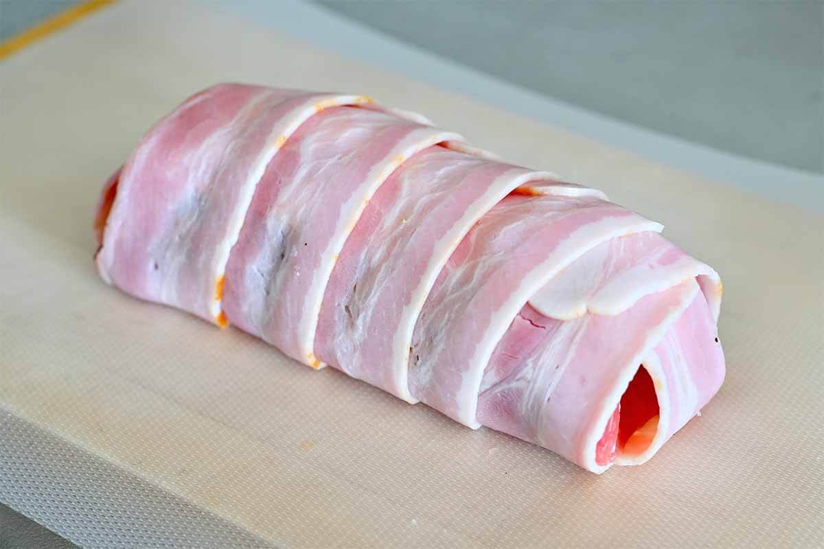 タサン志麻さん「豚ヒレ肉のベーコン巻きロースト」