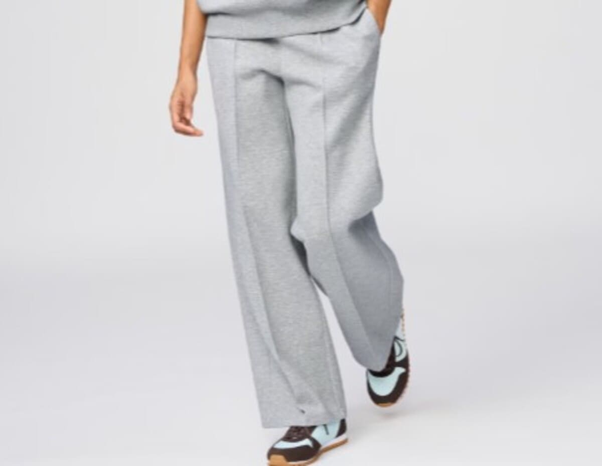 ユニクロ　スウェットストレートパンツ