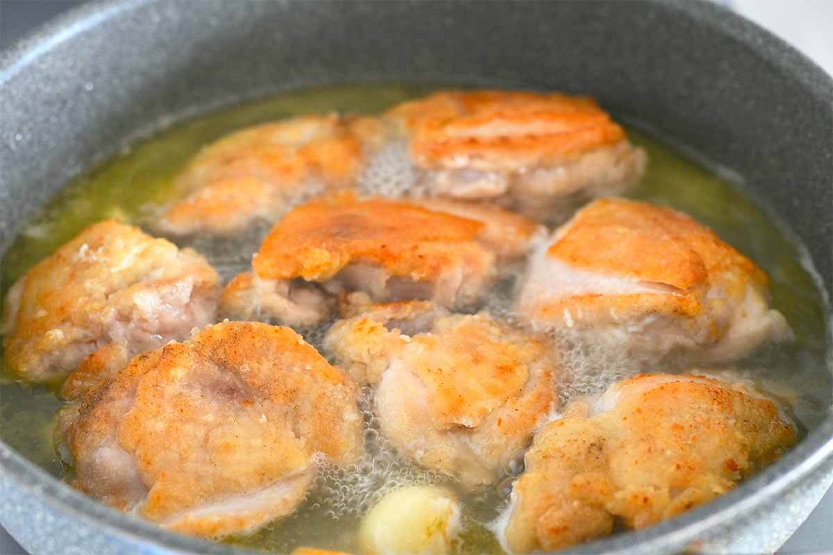 栗原はるみさん「チキンのトマト煮」