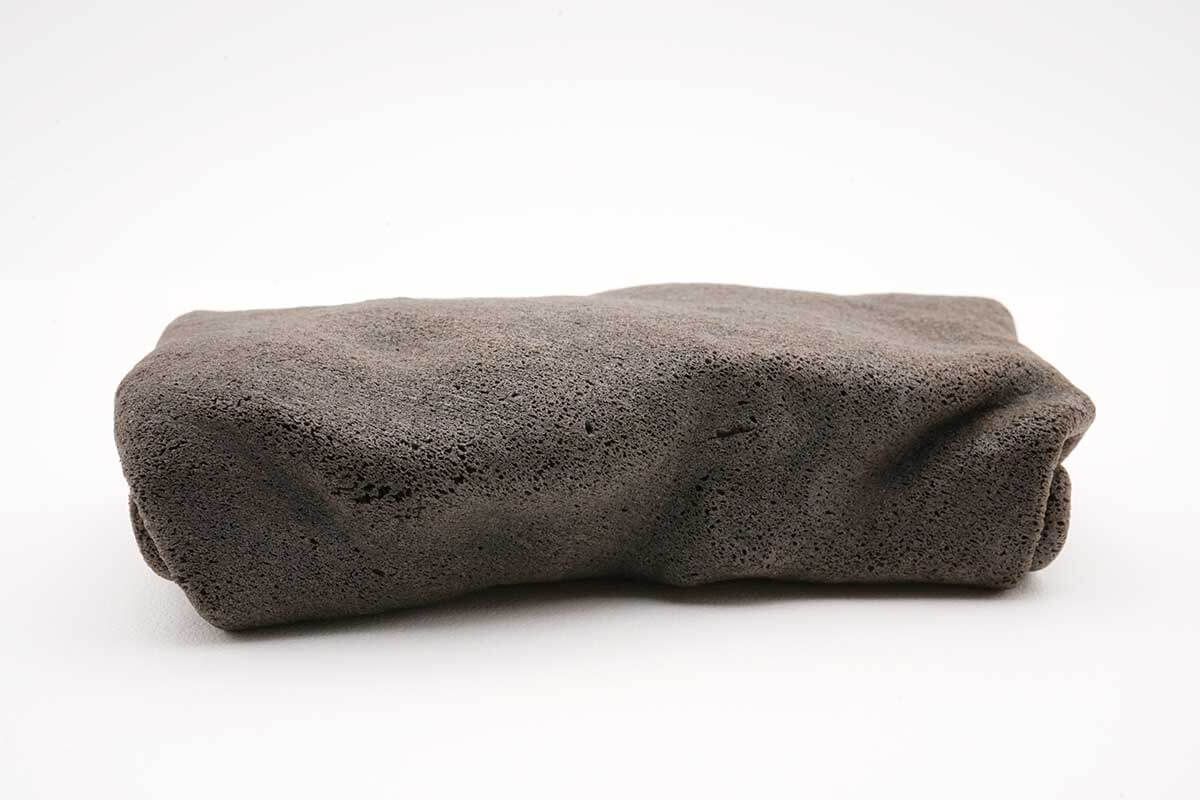 ファミマブラックサンダー　モチザクチョコクレープ