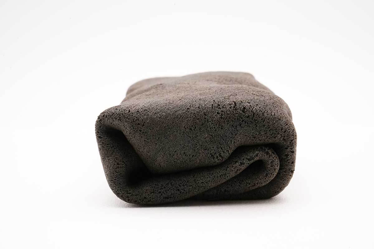 ファミマブラックサンダー　モチザクチョコクレープ