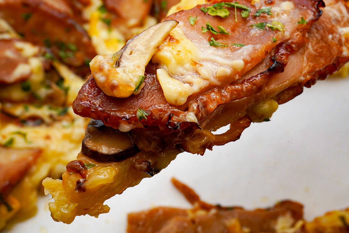 ピザーラ『肉3倍盛り テリヤキチキン』