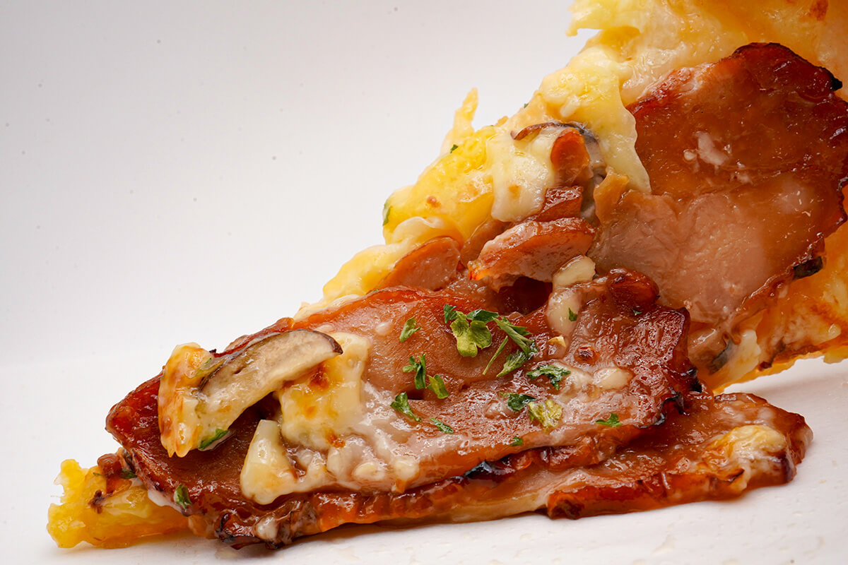 ピザーラ『肉3倍盛り テリヤキチキン』