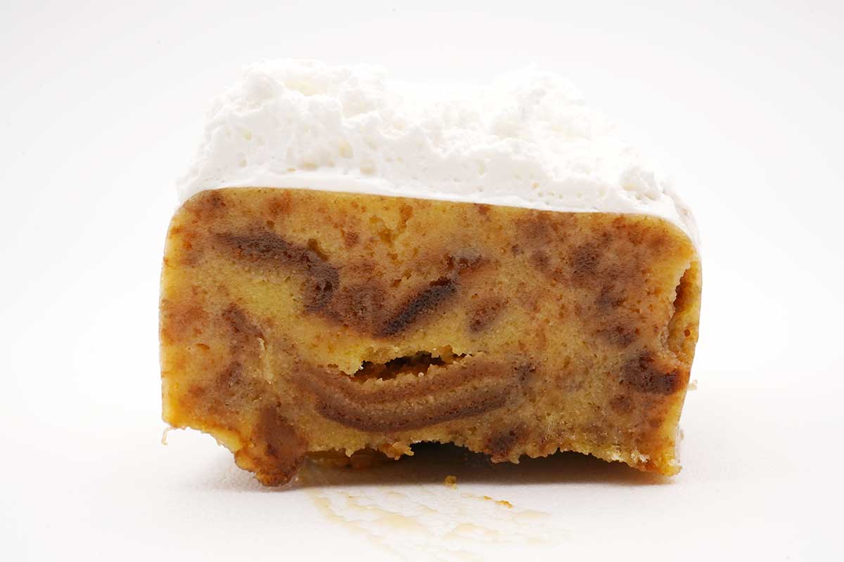 ローソンしっとりむぎゅっ！バナナケーキ