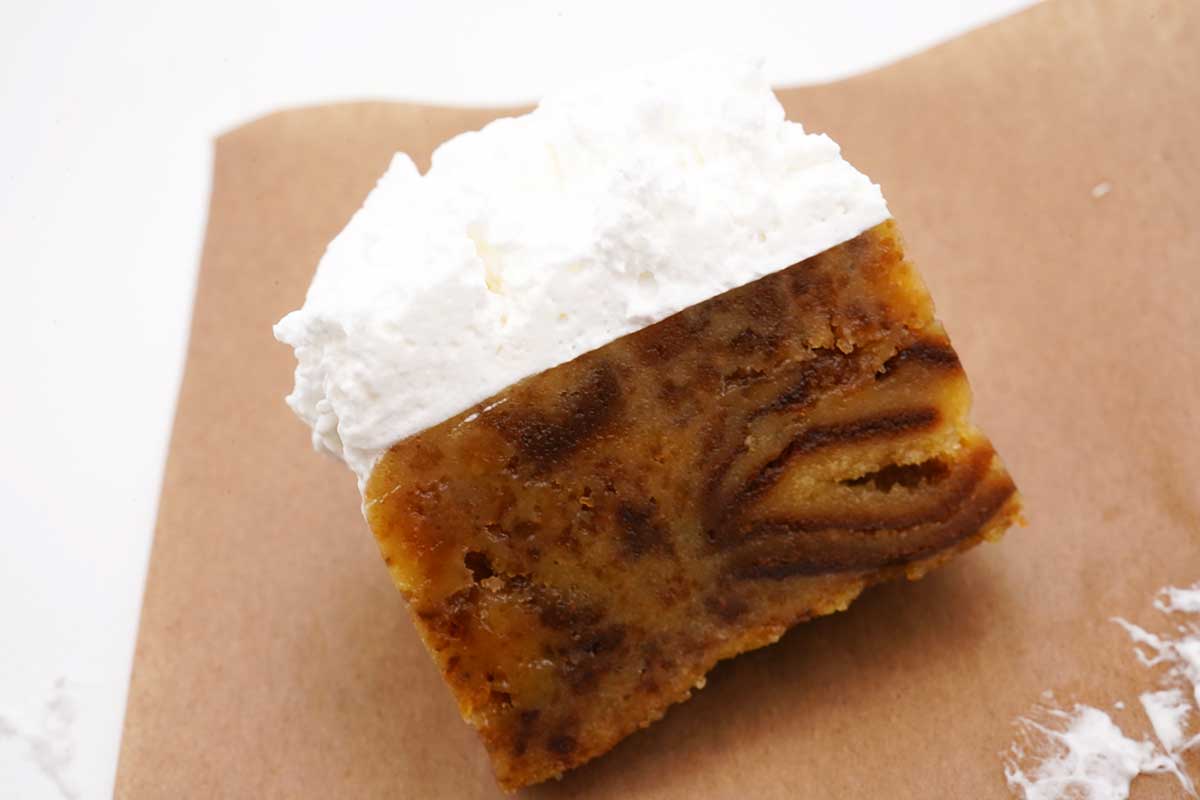 ローソンしっとりむぎゅっ！バナナケーキ
