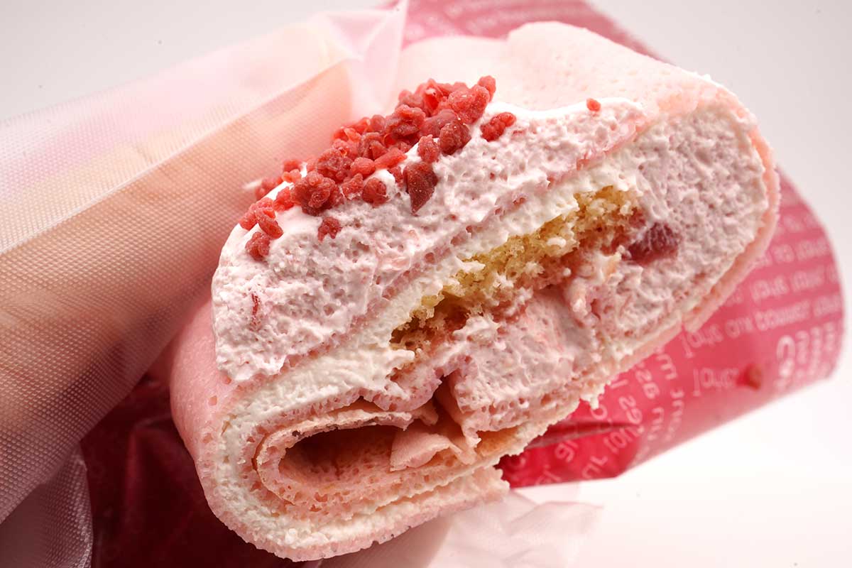 ローソン「Uchi Café×ICHIBIKO いちごショートケーキのクレープ」