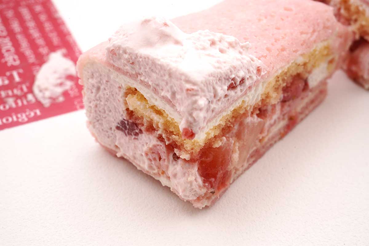 ローソン「Uchi Café×ICHIBIKO いちごショートケーキのクレープ」