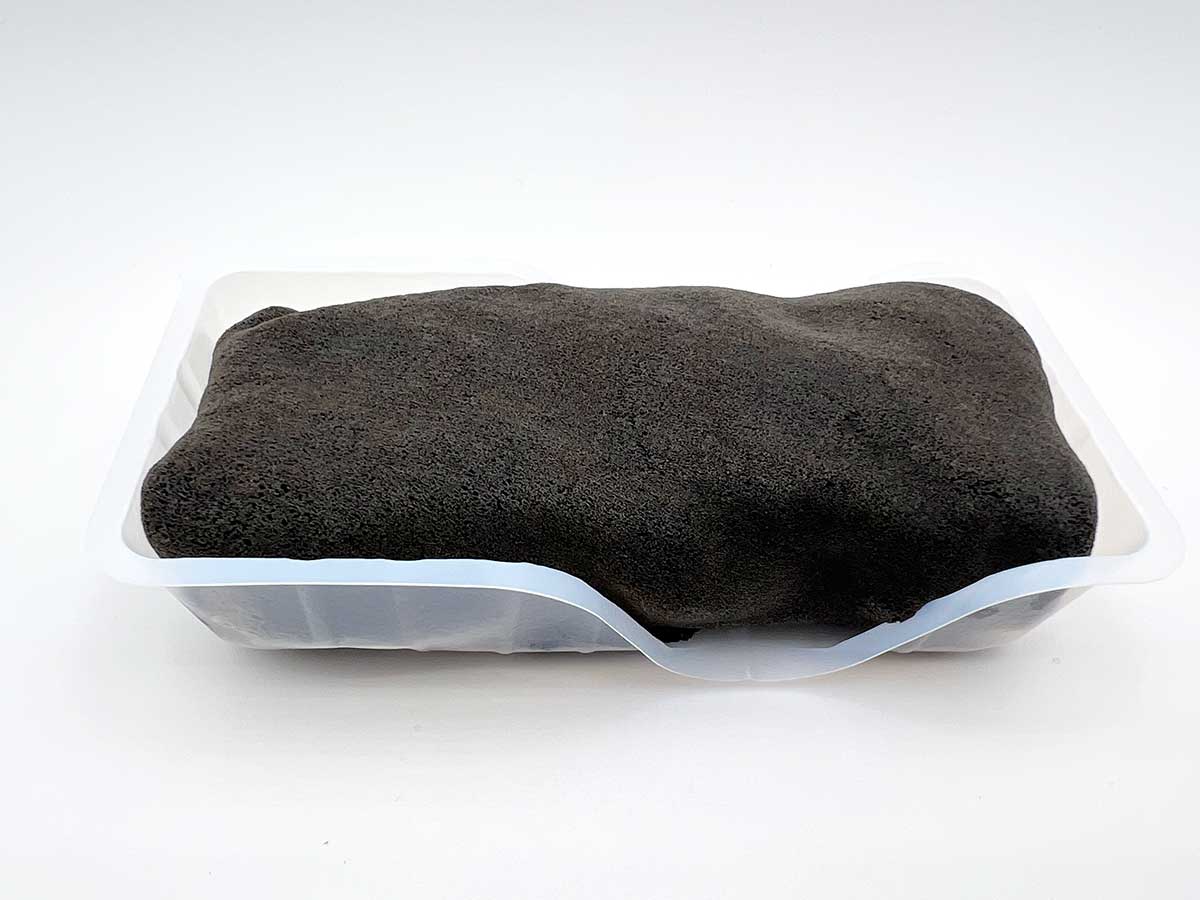 ファミマブラックサンダー　モチザクチョコクレープ