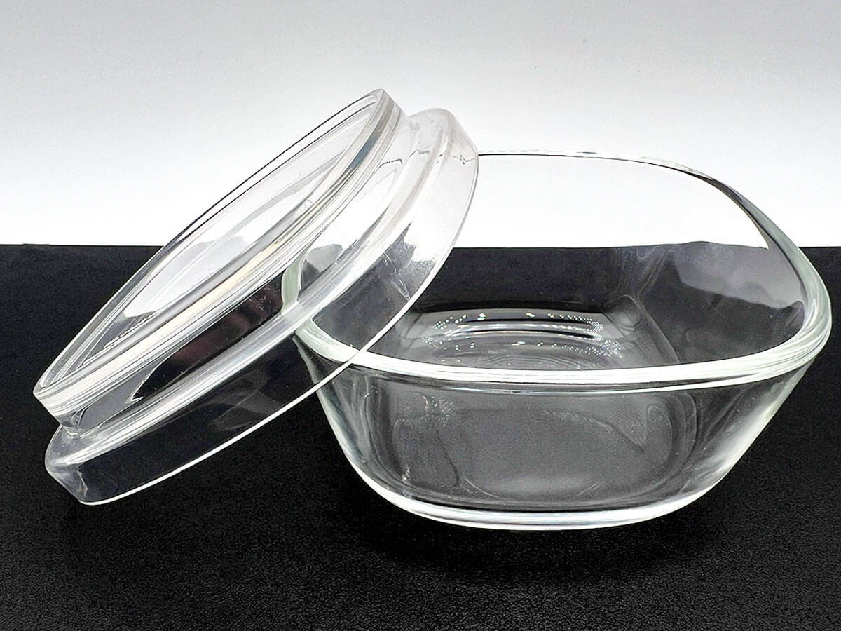 無印良品「蓋をしたままレンジで使える 耐熱ガラス容器 小鉢型」