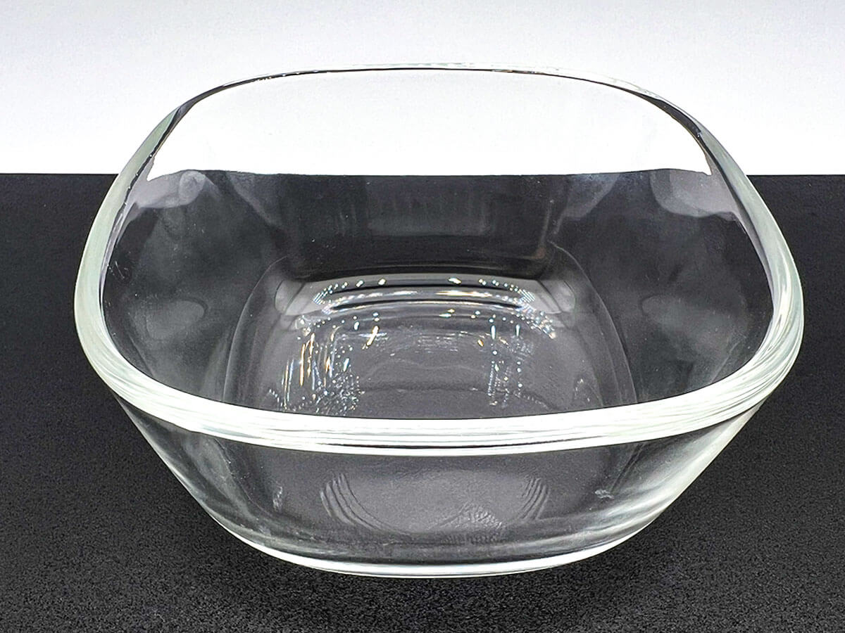 無印良品「蓋をしたままレンジで使える 耐熱ガラス容器 小鉢型」