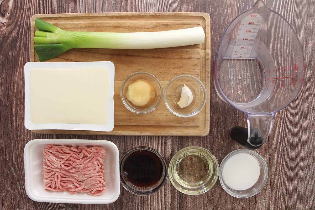 土井善晴さん「豆腐とひき肉の煮物」