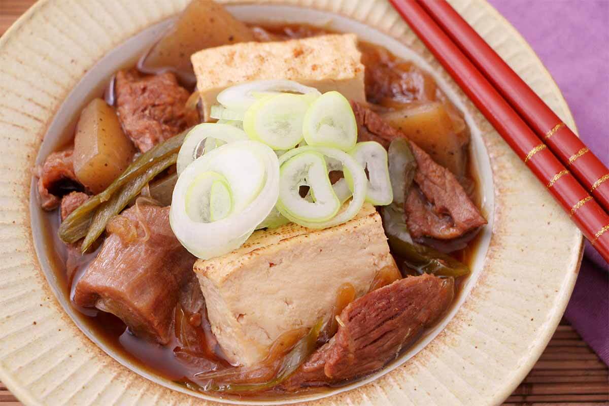 笠原将弘さん「牛すじ煮」