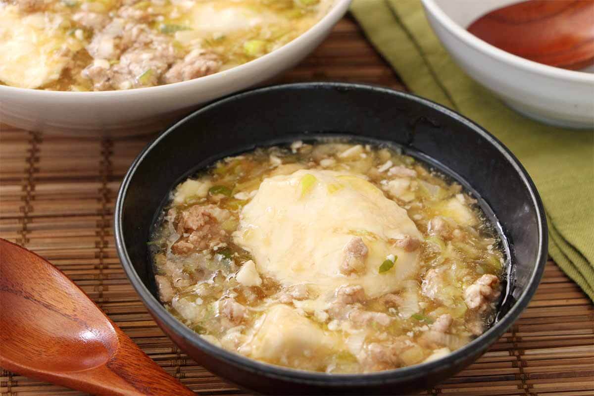 土井善晴さん「豆腐とひき肉の煮物」