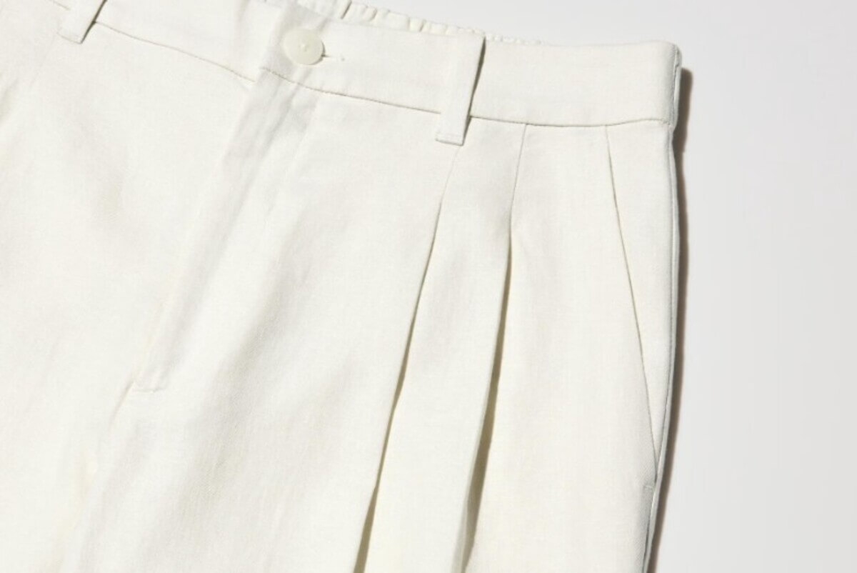 ユニクロ　リネンブレンドストレートパンツ