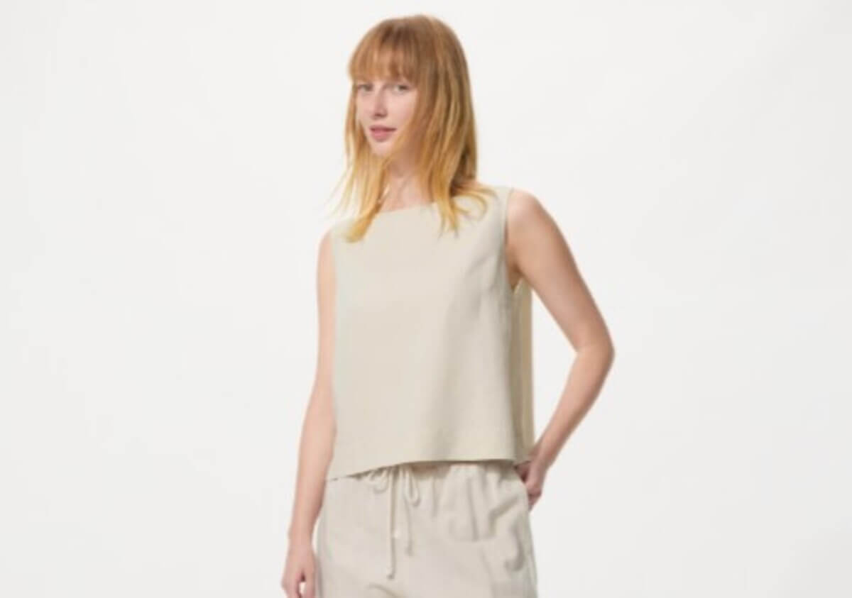 ユニクロ　リネンブレンドブラウス/ノースリーブ