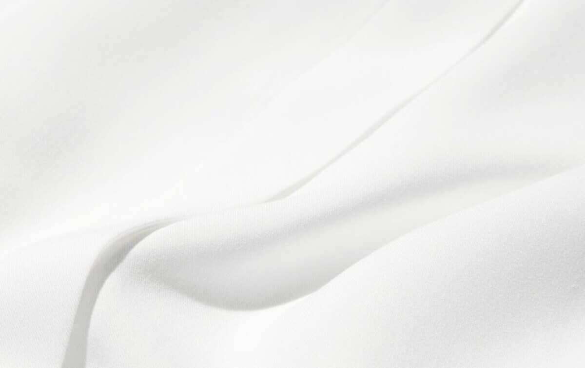 ユニクロ　レーヨンブラウス