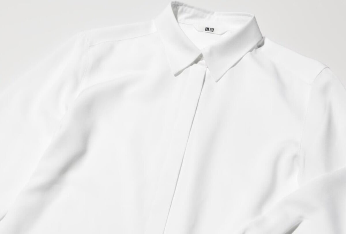 ユニクロ　レーヨンブラウス