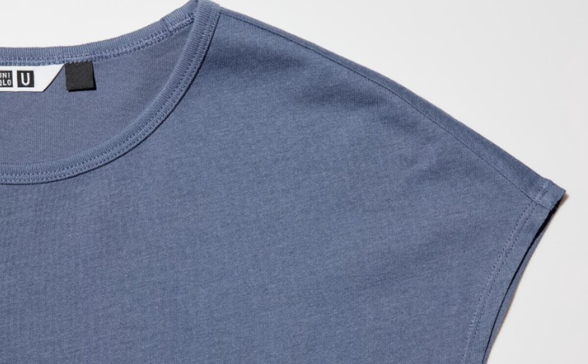 ユニクロ　キャップスリーブT