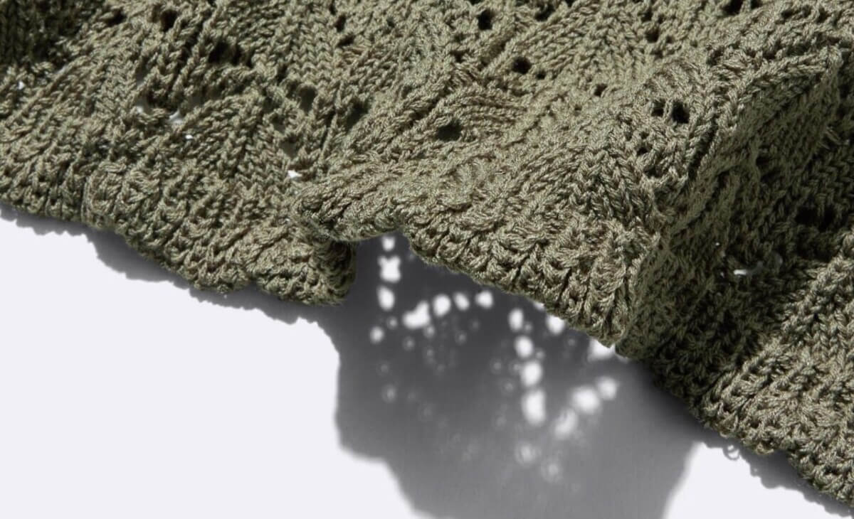 GU　透かし編みニットキャミソールチュニック