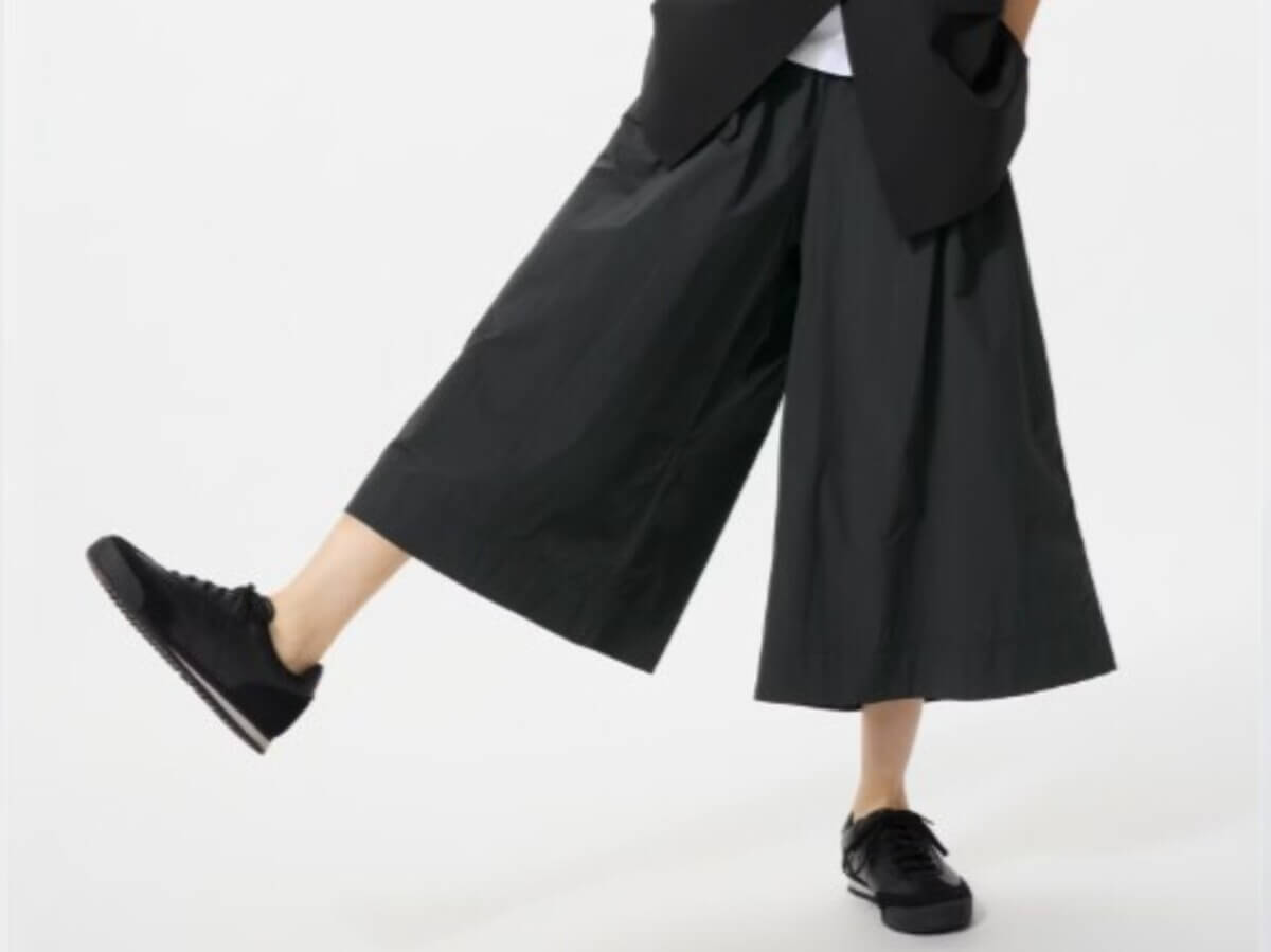 ユニクロ　ナイロンキュロット