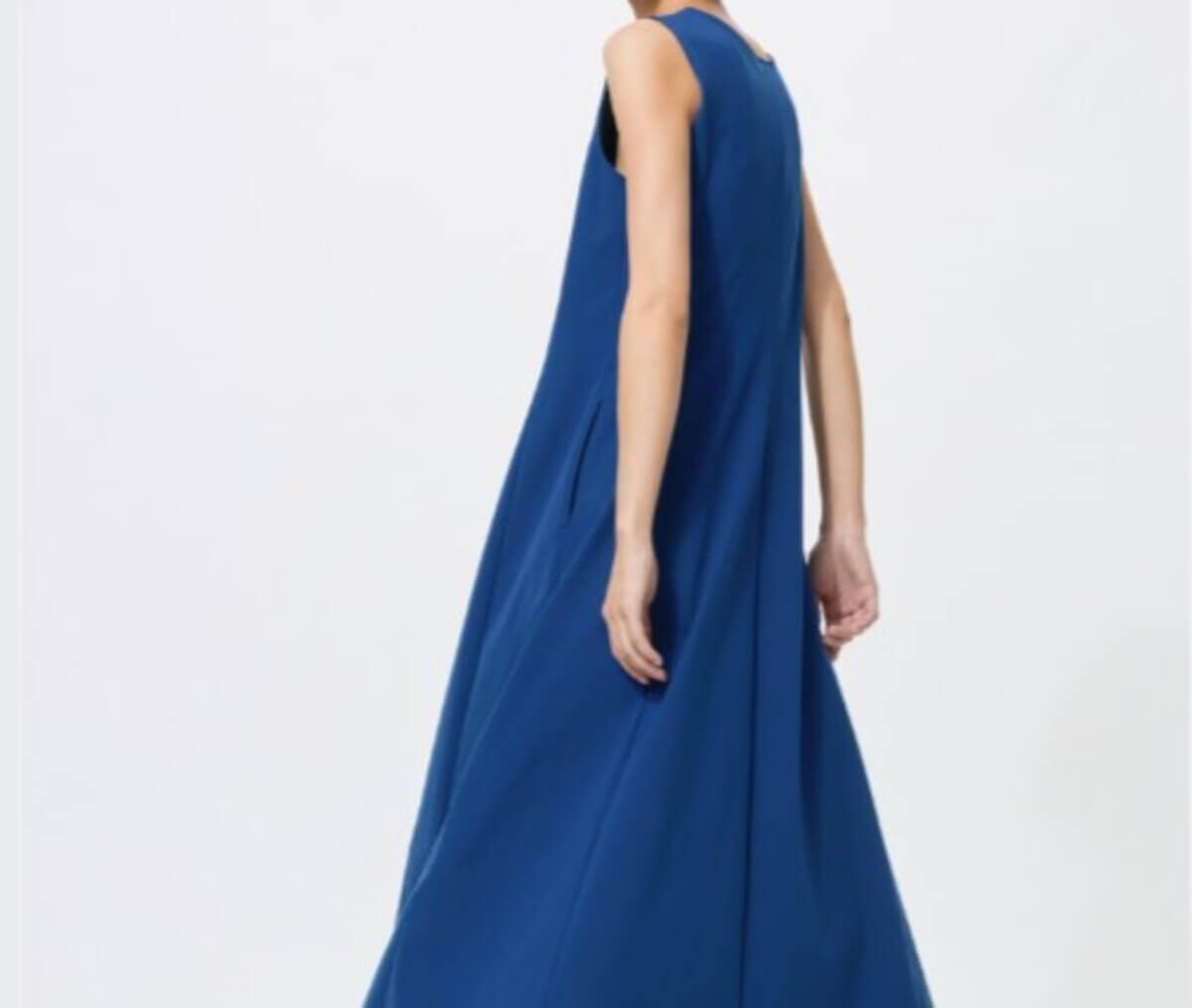 ユニクロ　ウルトラストレッチエアリズムワンピース/ノースリーブ