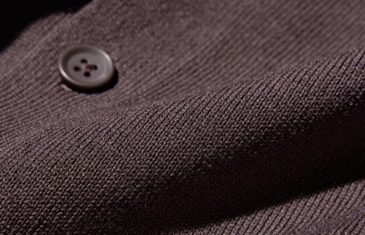 ユニクロ ウォッシャブルボタンダウンニットベスト