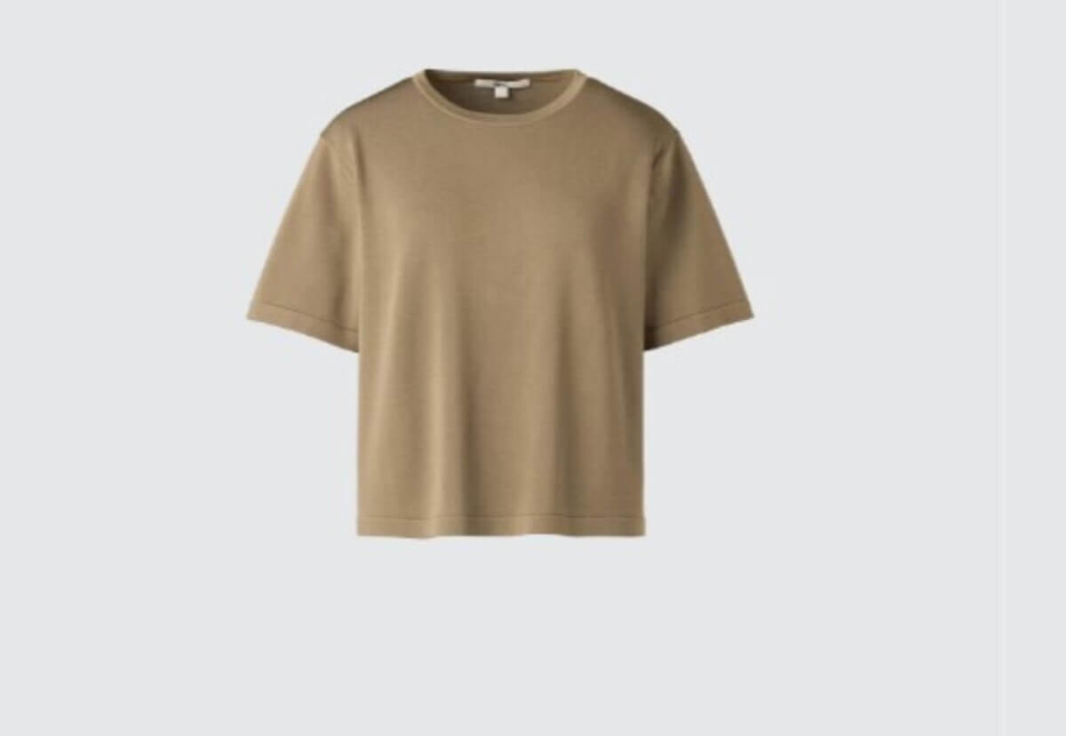 ユニクロ ボクシーニットT