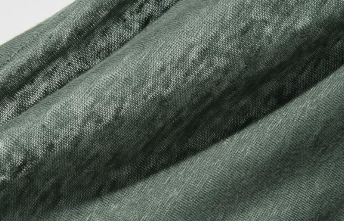 ユニクロ　リネンクルーネックT