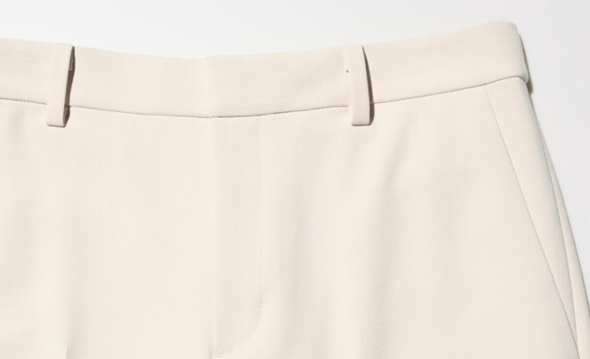 ユニクロ　リネンブレンドストレートパンツ