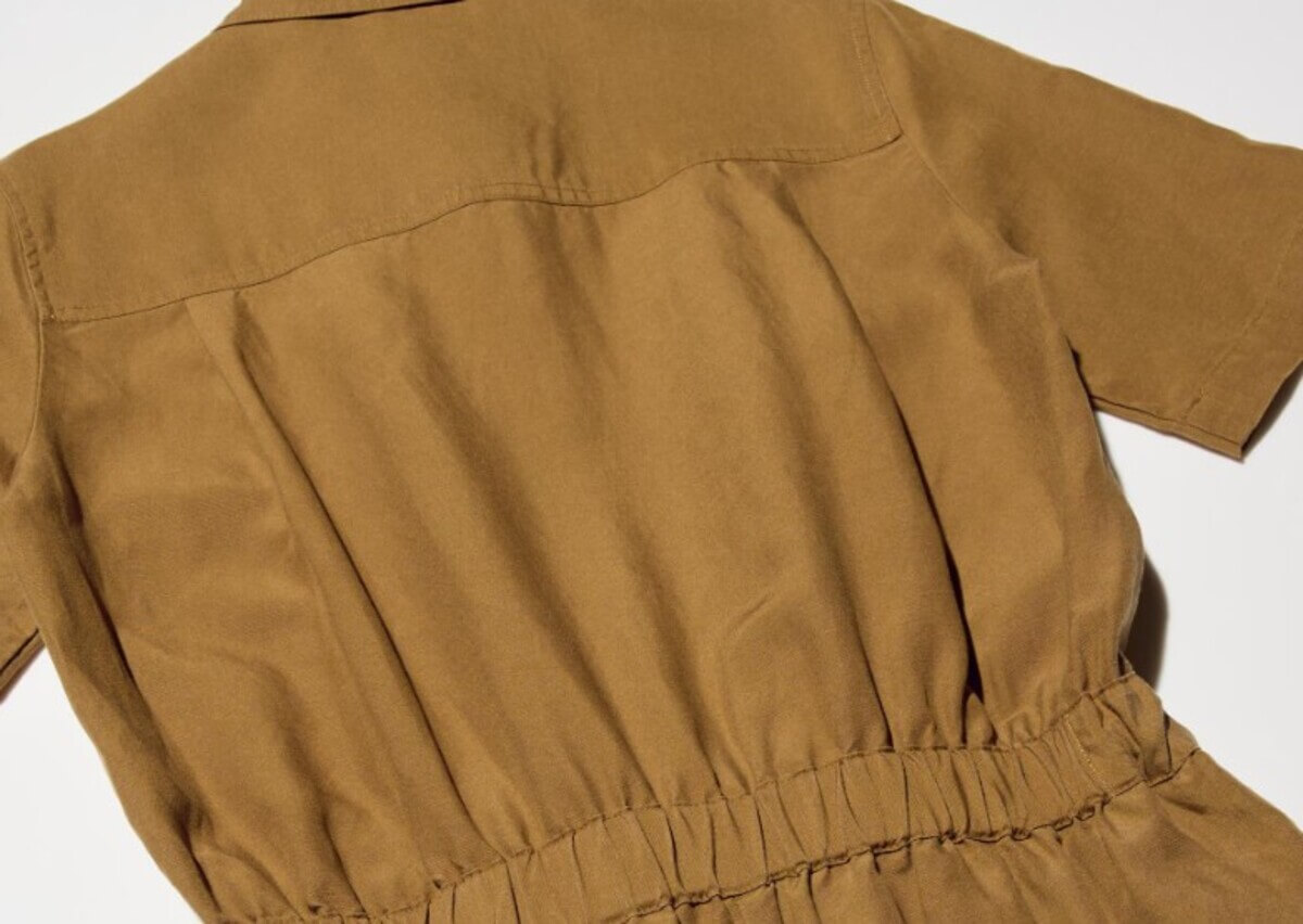 ユニクロ　リネンブレンドジャンプスーツ