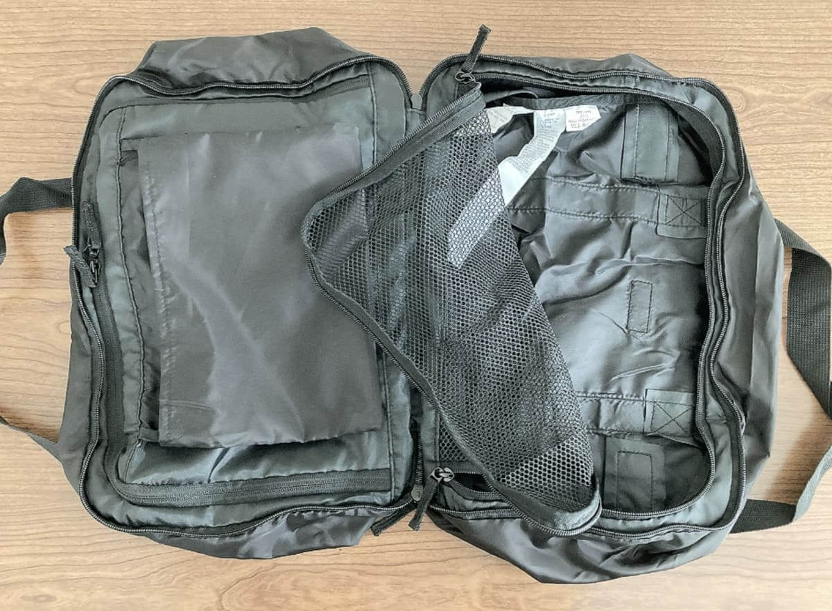 無印良品「たためる　撥水　旅に便利なボストンバッグ」