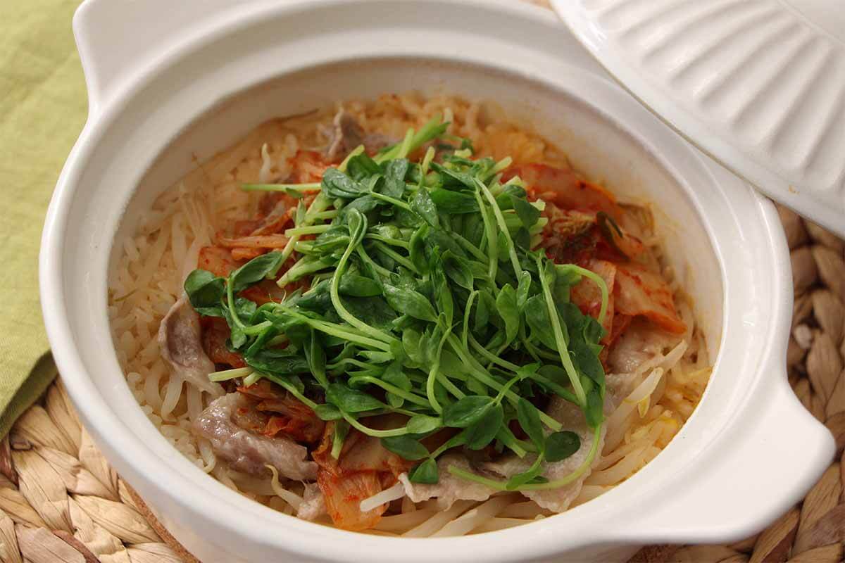 タサン志麻さん「豚キムチ炊き込みご飯」