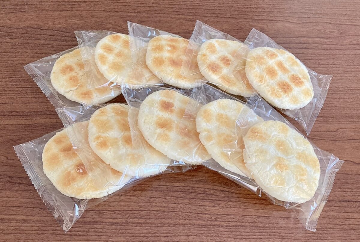 無印良品「大袋　塩せんべい」