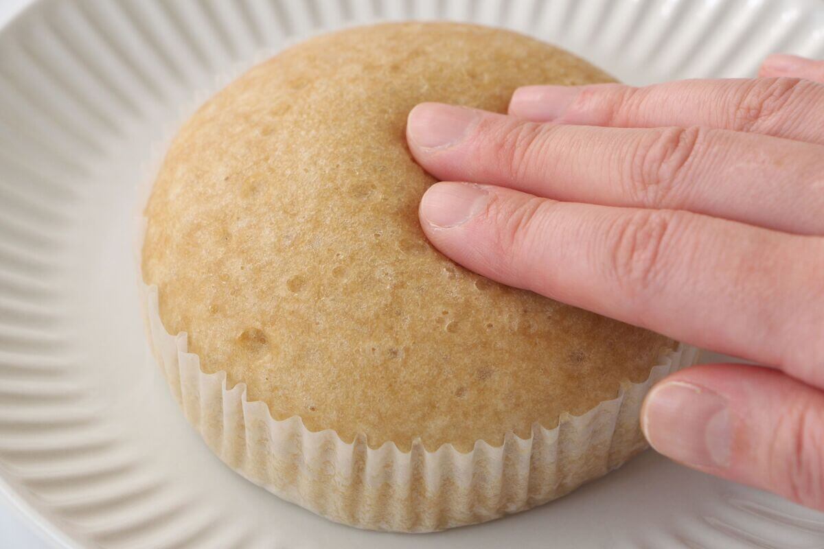 ローソン「ふんわり蒸しケーキ ミルクティー味」