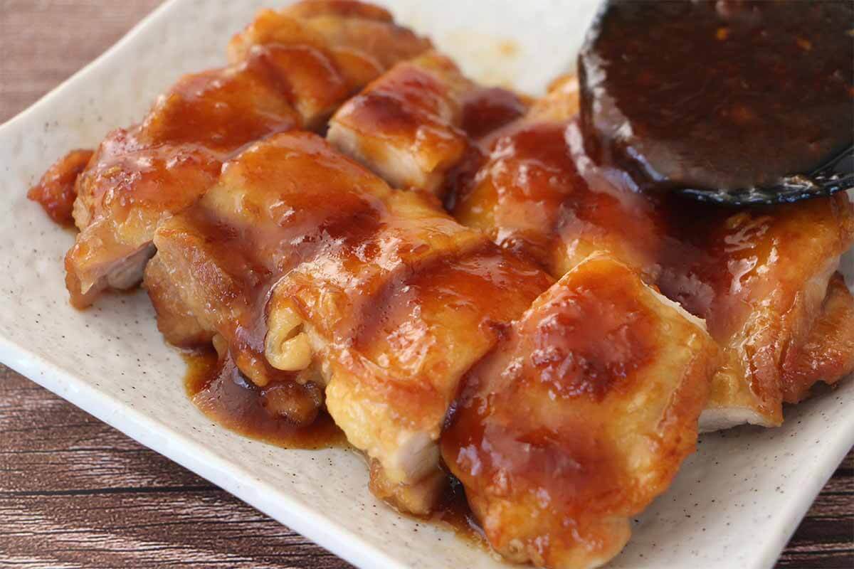 笠原将弘さん「鶏もも肉の梅はちみつ照り焼き」
