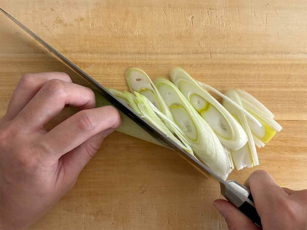 笠原将弘さん「牛肉となすのみそ炒め」