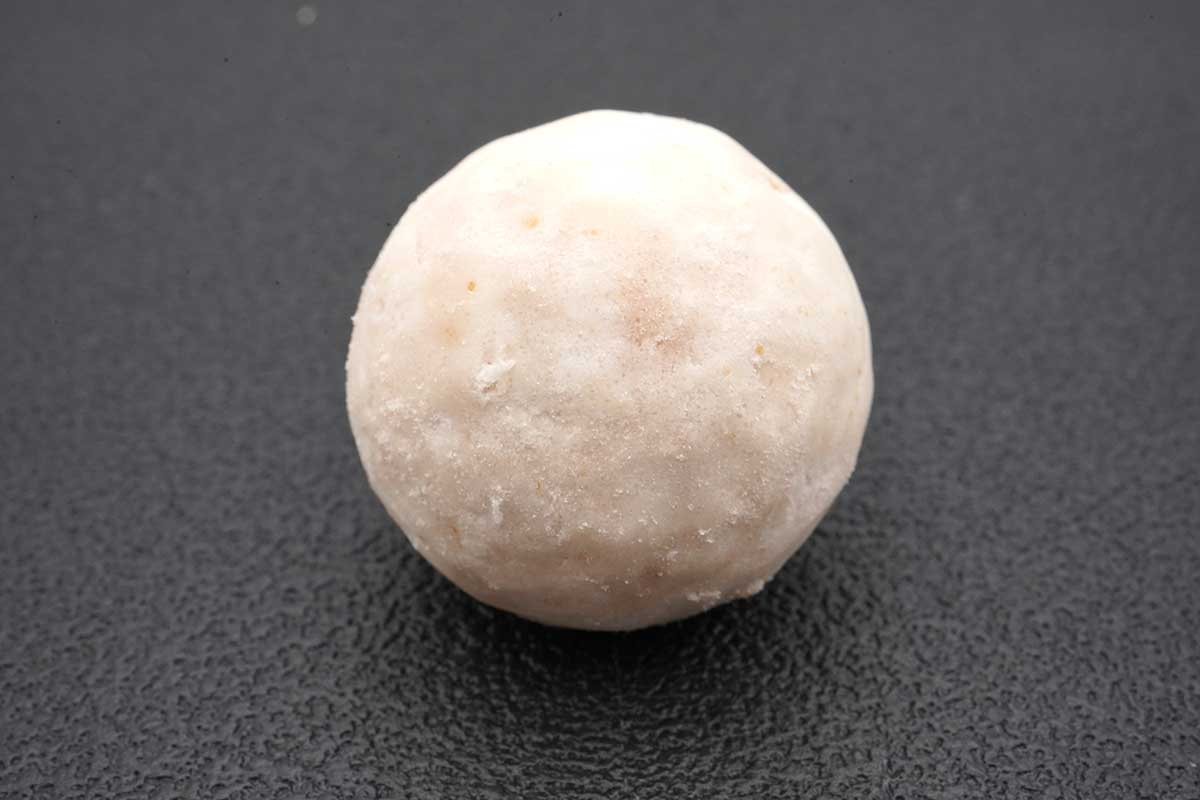 無印良品「世界のお菓子　レモンのブールドネージュ」
