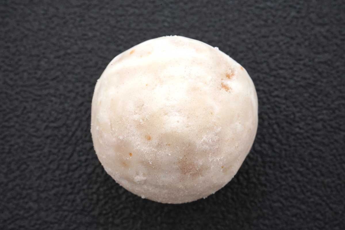 無印良品「世界のお菓子　レモンのブールドネージュ」