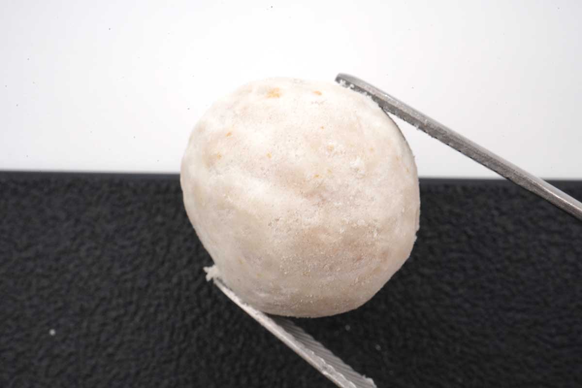 無印良品「世界のお菓子　レモンのブールドネージュ」