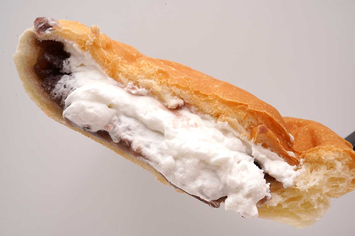 ファミリーマート【超も~っちりパン!】も~っちり食感ホイップあんぱん