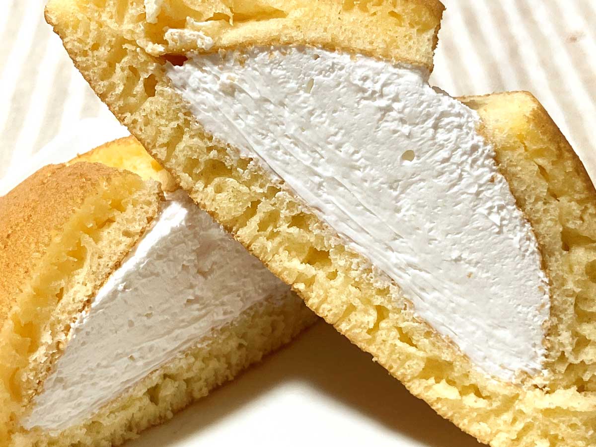 セブンイレブン「北海道牛乳のたっぷりホイップパンケーキ 1個入」