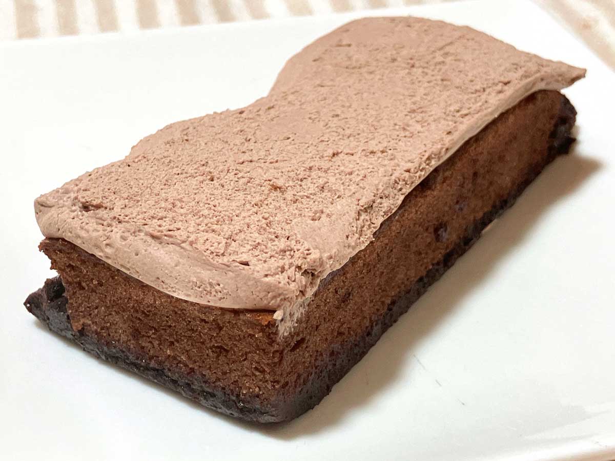 セブンイレブン「７プレミアム　焼きショコラスティック」