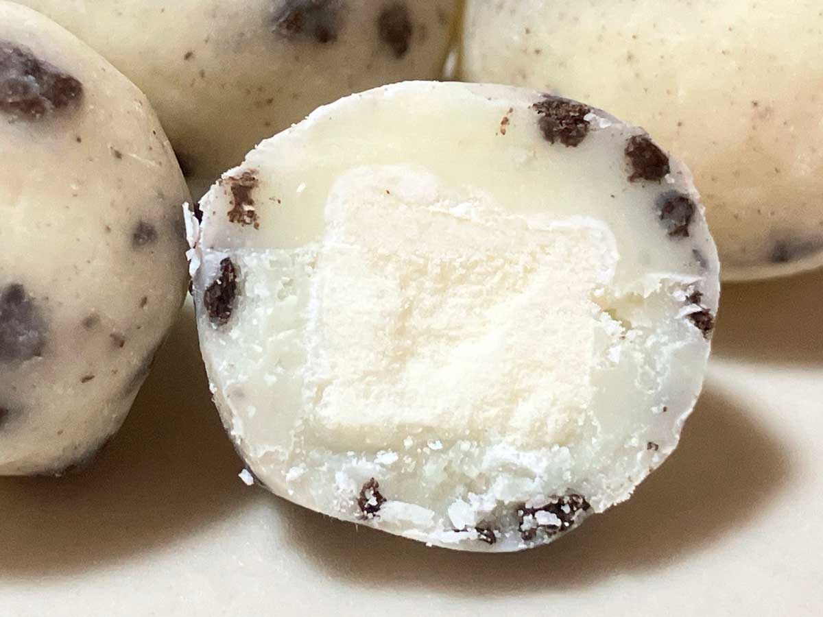 セブンプレミアムアイスみたいなチョコレートクッキー＆クリーム