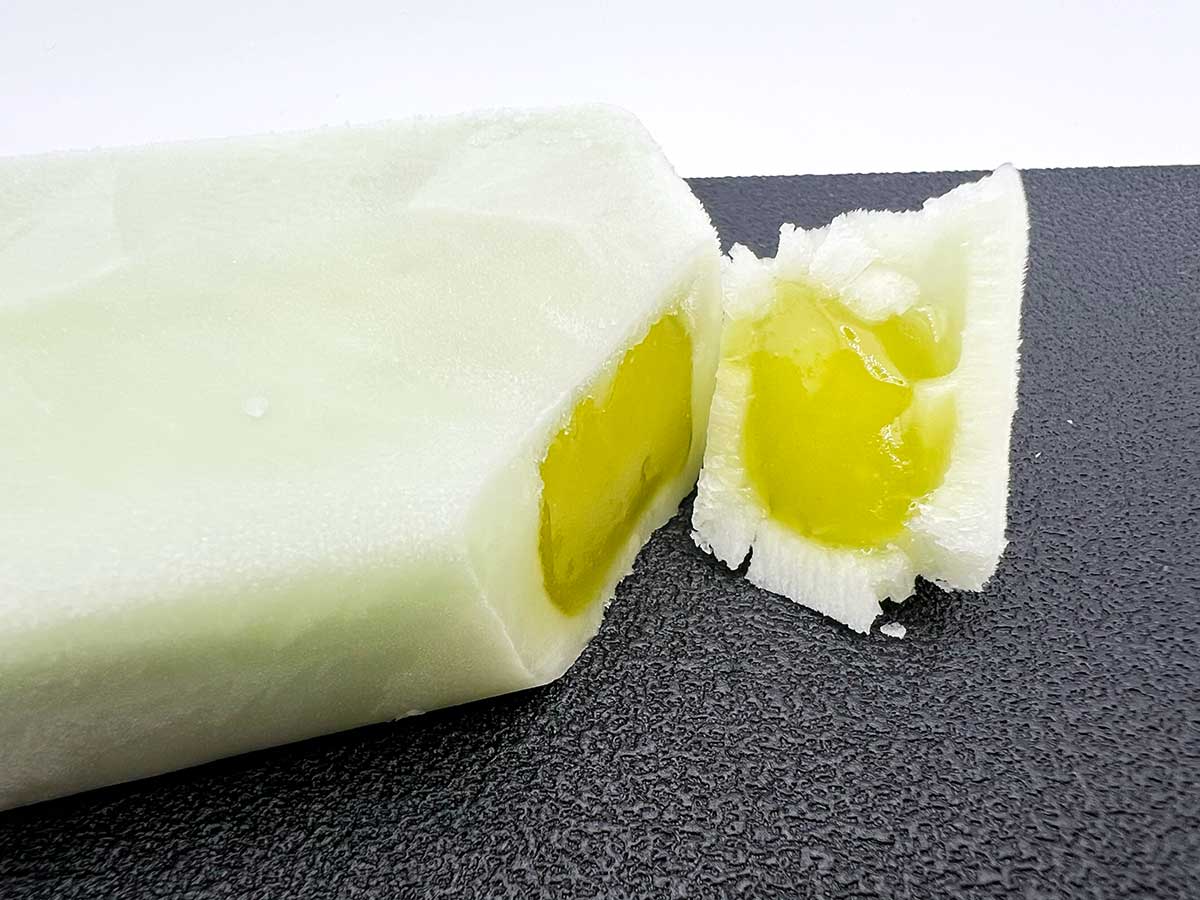 セブンイレブン「カンロじゅるるアイス シャインマスカット」